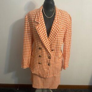 Chelsea Collection Vintage Orange/White houndstooth woven skirt set, size M